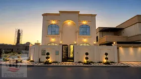 For sale, a villa in Ajman Al Alia, 5 master rooms, a Majles room, a hall, maid room, freehold for a