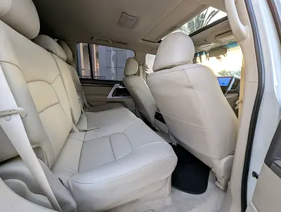 2018 Toyota LAND CRUISER 照片 6