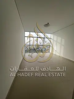 Brand New (1st Tenant) Master 1BR with Full Panoramic Ocean View – Maid's Room, Laundry Room, 