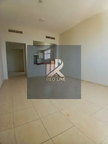 استوديو للإيجار في المجره | مطبخ وحمام منفصل | تكييف وغاز مركزي | موقع مميز وسعر لقطة