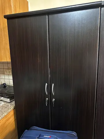 We are Best House moving packing dismnatling cheap price