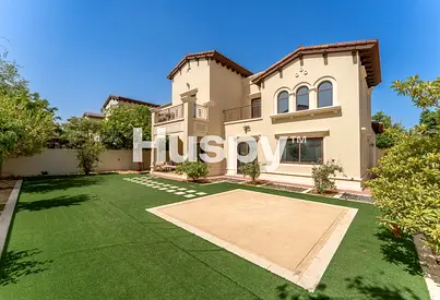 Vacant | Large Plot | Unfurnished