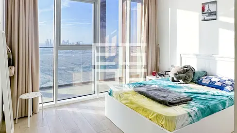 Sunset Views | Spacious & Luxurious | 2 Bed Apartment