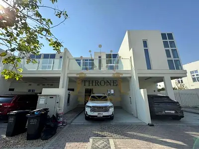 Extended 2BR | Vacant & Ready to Move | Vastu