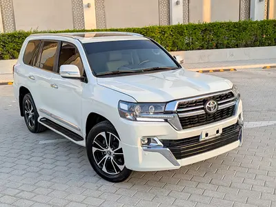 2018 Toyota LAND CRUISER 照片 2