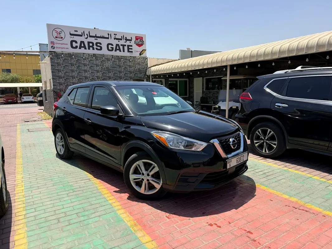 Nissan Kicks 2020 — photo 1 of 13