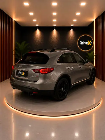 2016 Infiniti QX70 — фото 4