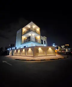 Villa for rent in Al Zahia consisting of 6 bedrooms, a majlis, a living room, a spacious kitchen, an