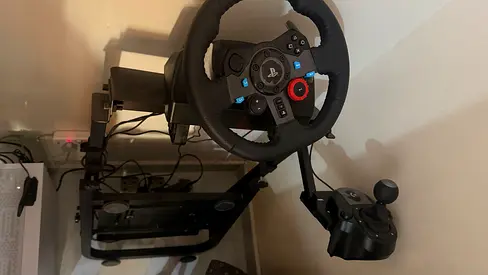 logitech g29 steering wheel