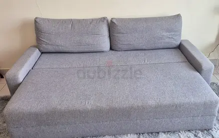 ​Comfortable 3-Seater Sofa Bed / Convertible Couch with Storage – Light Grey
