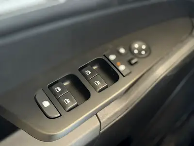 Kia Sportage LX, миниатюра 11