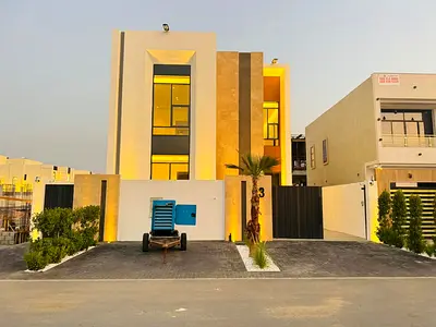 🏠 Villa for sale in Al Helio 2, Ajman - 4 master bedrooms, majlis, living room, maid's room - full marble finishing - outdoor garden - freehold owner