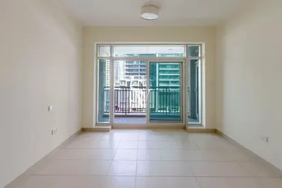 Huge Spacious Layout | Chiller Free | White Goods