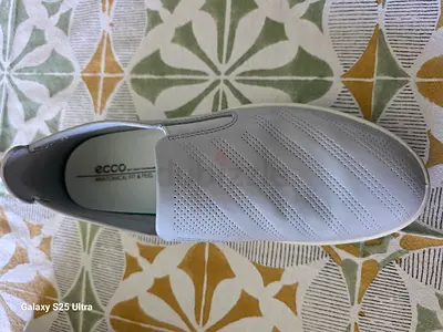 Light grey ECCO slip-on leather shoes, size UK 38, used twice.