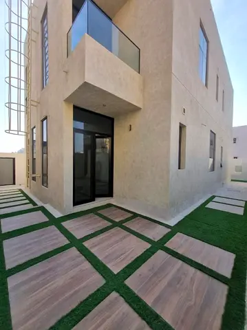 🏡 فيلا للإيجار في الياسمين | 5 غرف + صالة + مجلس + غرفة خادمة | 120,000