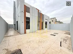 Villa for sale: ground floor and rooftop with a seating area and terrace on the roof | Spacious yar