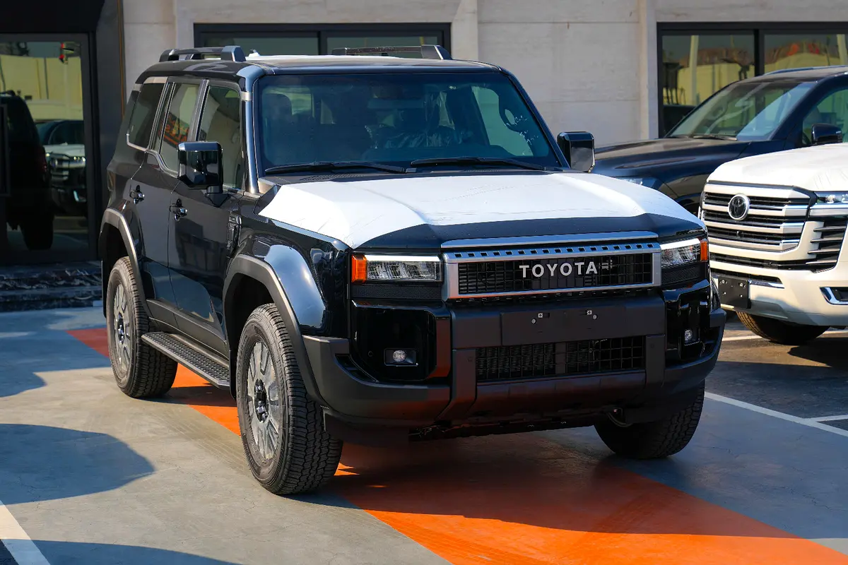 Toyota Prado 2026 — photo 1 of 20