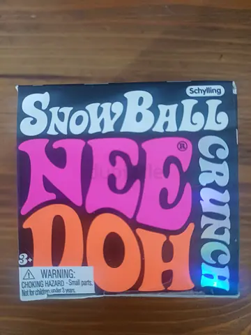 Needoh Snowball Crunch Squishy Toy