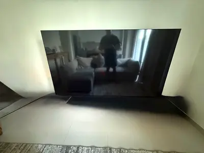 75” Philips Smart TV - Perfect Condition.