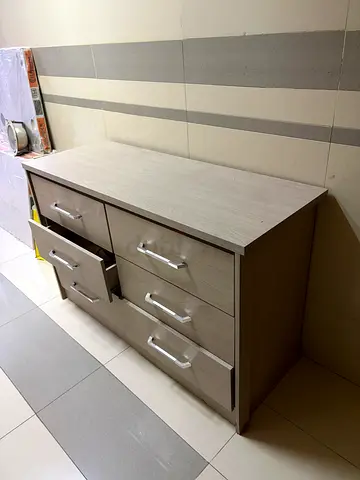 drawer cabinet for sale good shape