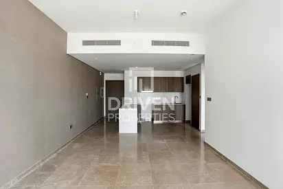 Mid Floor | Vacant Unit | Grande Specialist