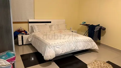 White king bed room set