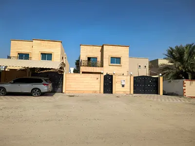 Villa for rent in Al Muwaihat 3, Ajman — 4 bedrooms + majlis and living room — at a bargain price of AED 90,000 payable in installments