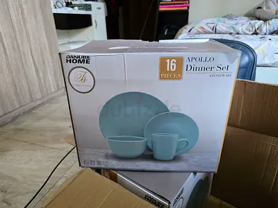 Danube Home Brand New 16-piece Stoneware Dinner Set