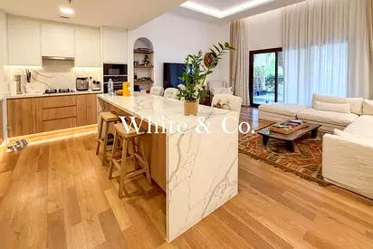 Vacant | Upgraded | 2x Large Terraces