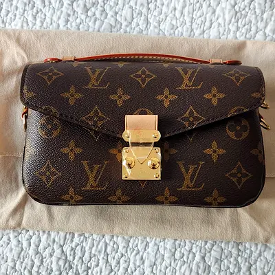 Louis Vuitton Pochette Metis East West Monogram Bag Brand New