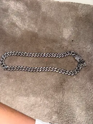 Diamond chain