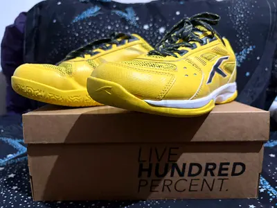 Yellow badminton Shoes - Size 38 , Lightly Used