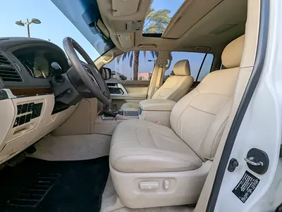 2018 Toyota LAND CRUISER 照片 5