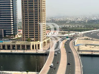 شقة بغرفة نوم واحدة | برج زادا | شرفة | إطلالات على القناة والمدينة