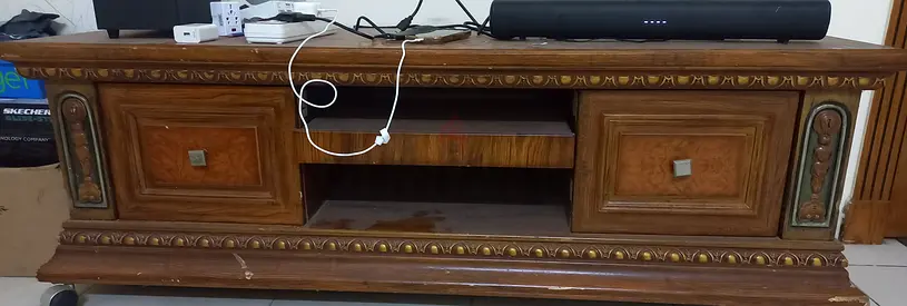 Tv table