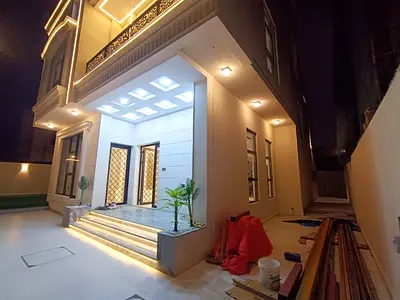 الحليو 2 فيلا للبيع مع مسبح ارضي واول وروف 5 غرف ومجلس وصالة مع مسبح