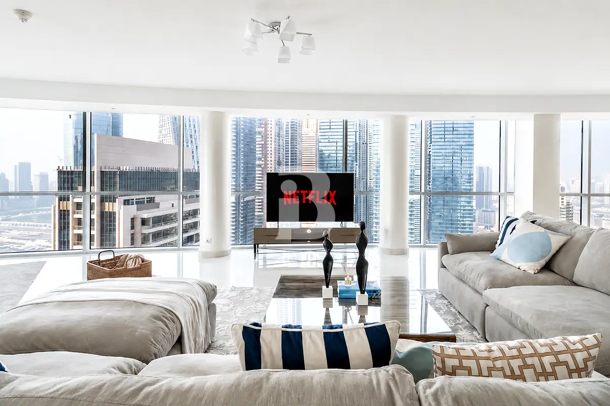 12 cheques | Duplex Penthouse | Vacant