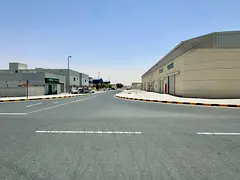 BRAND NEW WAREHOUSES WITH 12KV ELECTRICITY LOAD &amp; ATTACHED TOILET AVAILABLE IN EMIRATES INDUSTRI