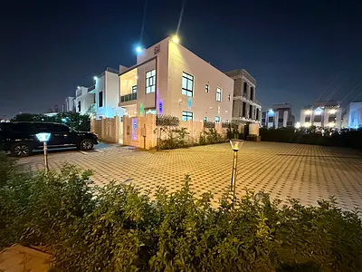 للإيجار فيلا في منطقة الياسمين – عجمان 🏡 ✨ جديدة – ثاني ساكن