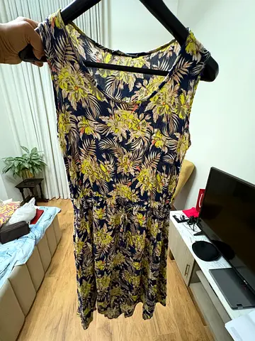 Navy Floral Sleeveless Summer Dress - Size M