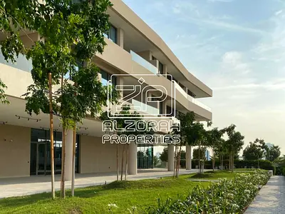 Corner Unit | Private Garden with Dip Pool