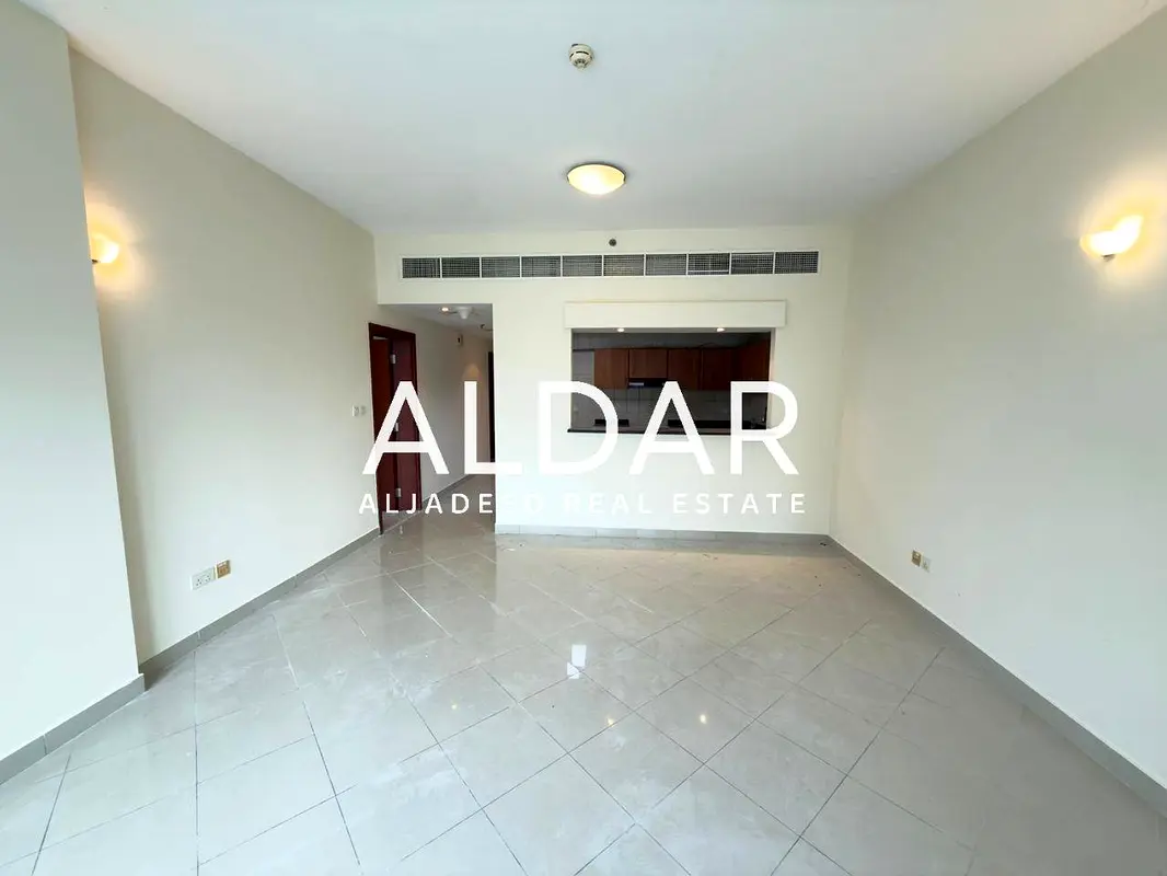 Spacious Layout | Investor Deal | Store+Maid