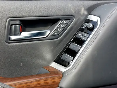 2026 Toyota LAND CRUISER 照片 7