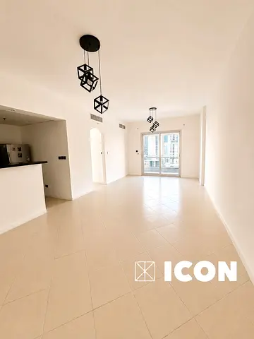 Great location | Unfurnished | Ready to move