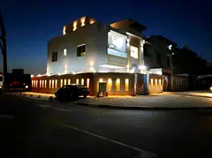 For sale, a villa in Al-Yasmine. The villa consists of 5 rooms, a living room, and a hall, including