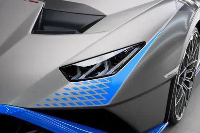 صورة مصغرة 12 لـ 2023 Lamborghini HURACAN