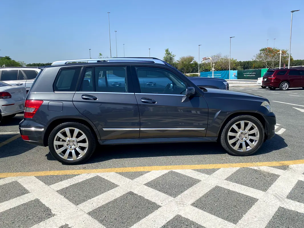 Mercedes-Benz GLK-Class 2011 — photo 1 of 9