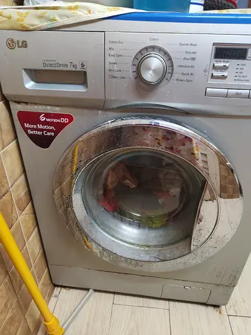 LG 7kg Front Load Washing Machine - Used, Working