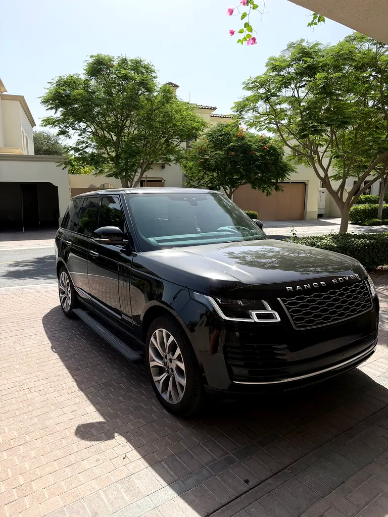 Land Rover Range Rover 2018 — photo 1 of 12
