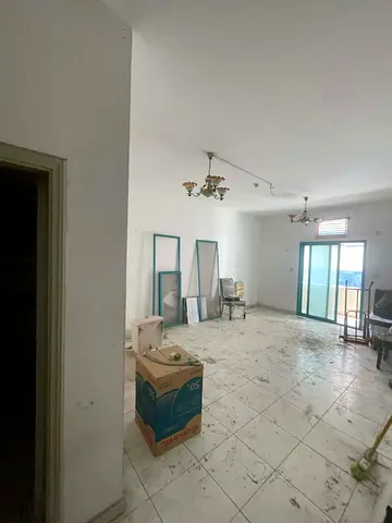 BALCONY | Built-in wall wardrobes